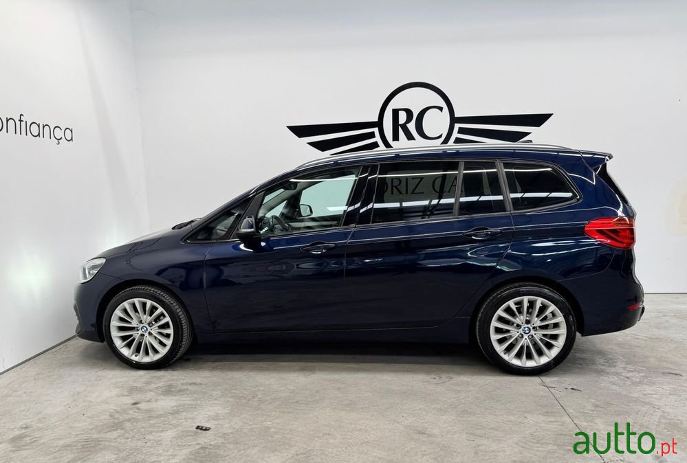 2019' BMW Série 2 D Aut. Advantage photo #3