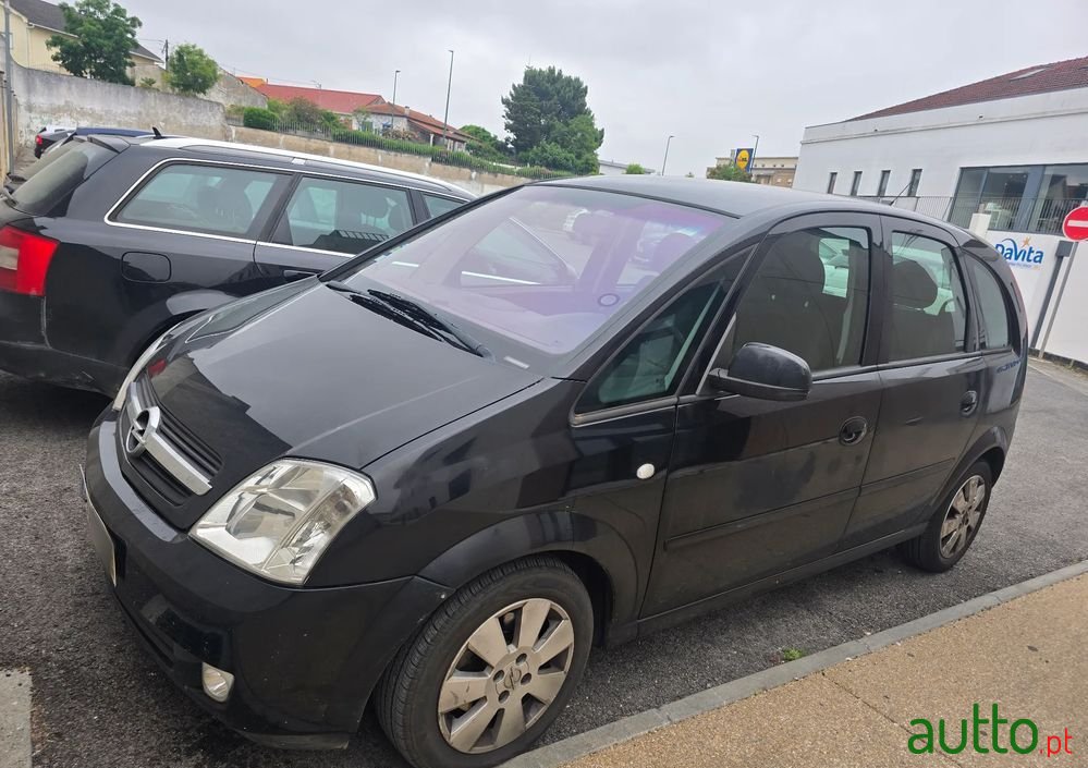 2004' Opel Meriva 1.3 Cdti Enjoy photo #1