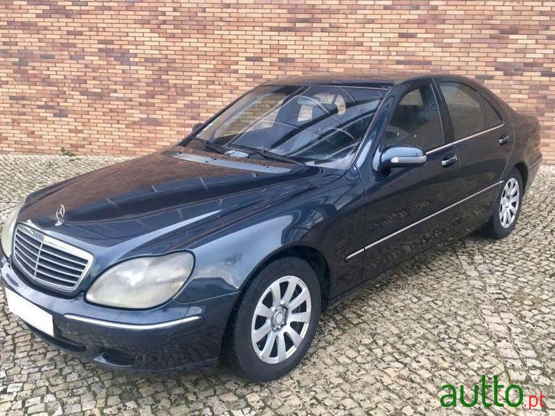 2001' Mercedes-Benz S-320 photo #2