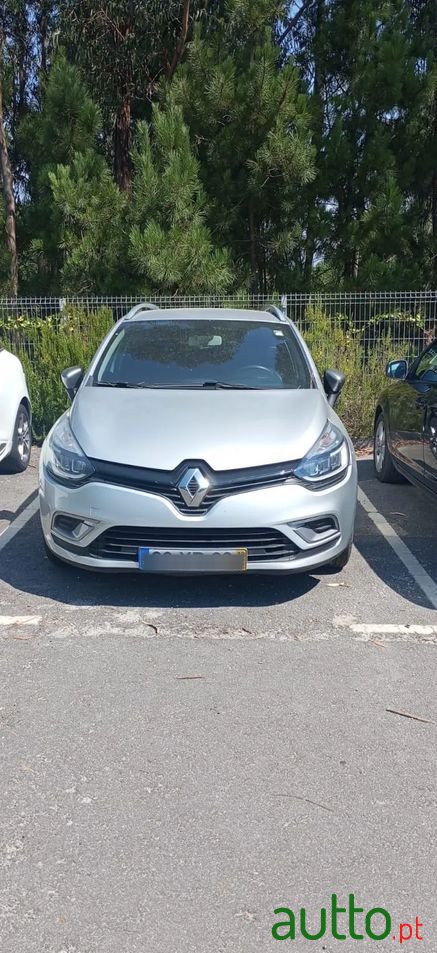 2019' Renault Clio 1.5 Dci Gt Line photo #1