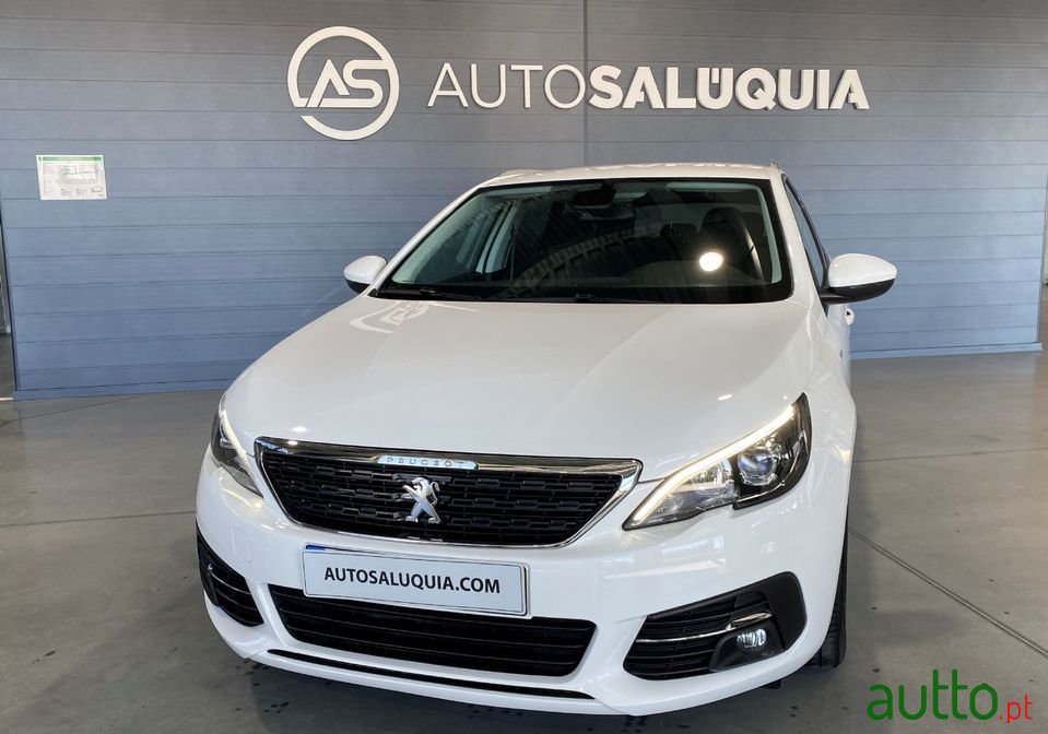 2020' Peugeot 308 Sw photo #1