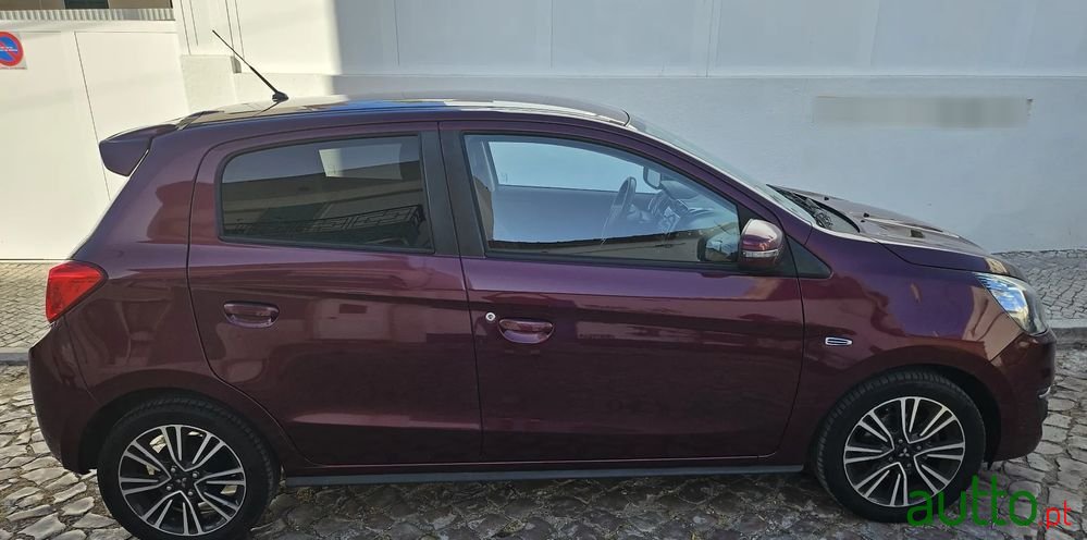 2018' Mitsubishi Space Star photo #3