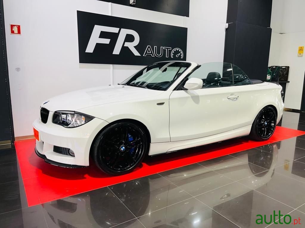 2009' BMW 118 photo #4