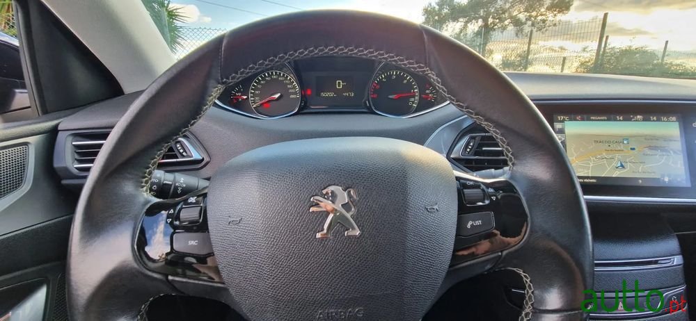 2014' Peugeot 308 Sw photo #5