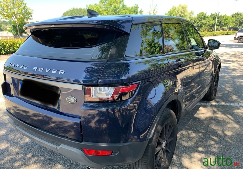 2018' Land Rover Range Rover Evoque photo #4