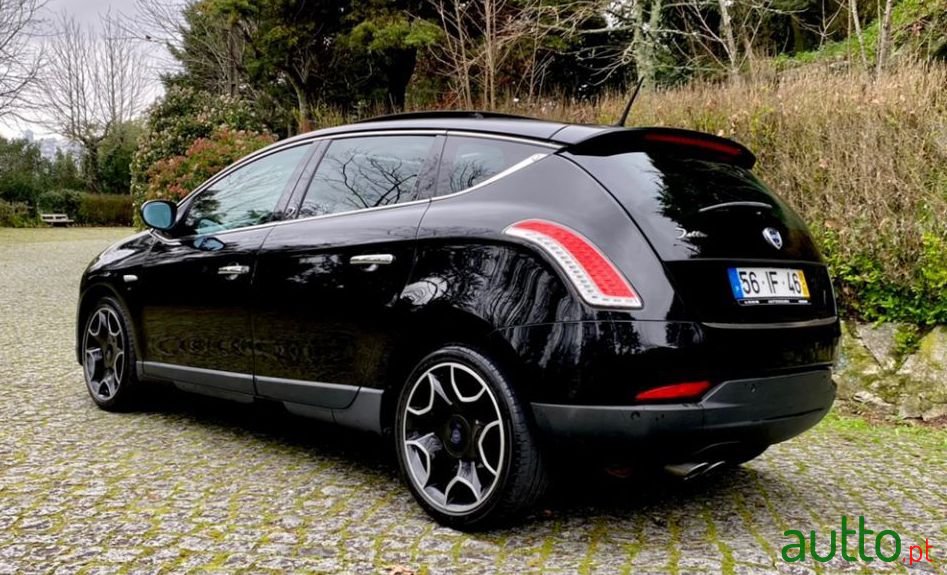 2009' Lancia Delta photo #1