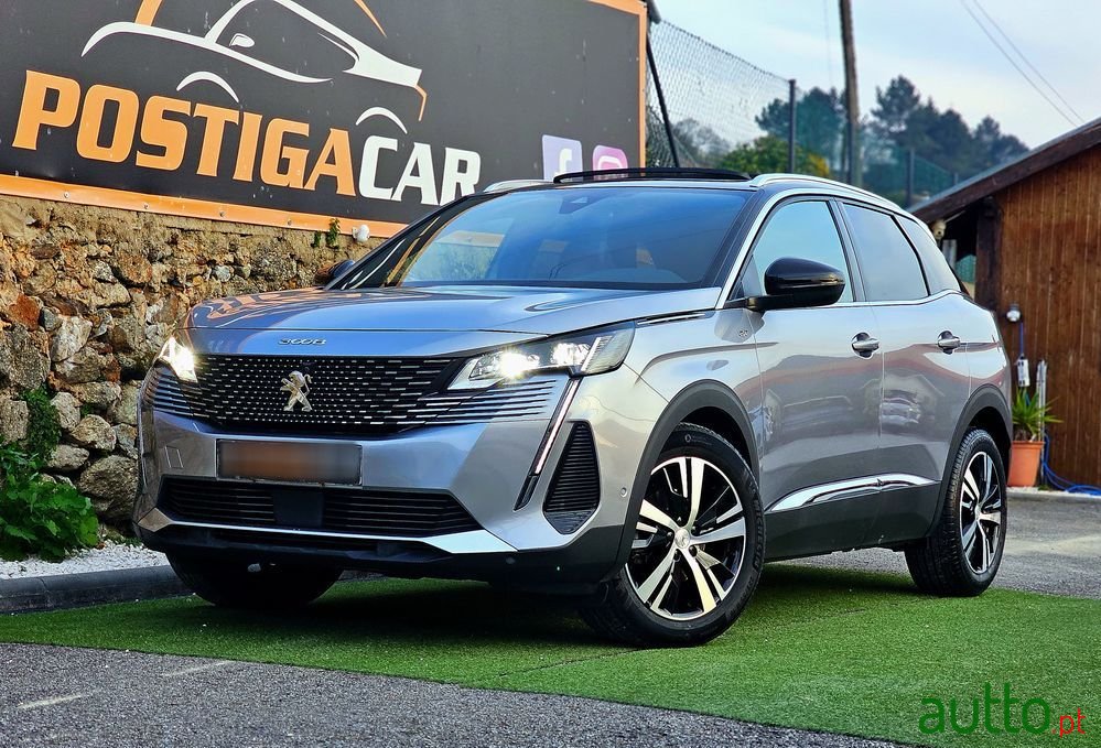 2021' Peugeot 3008 photo #1