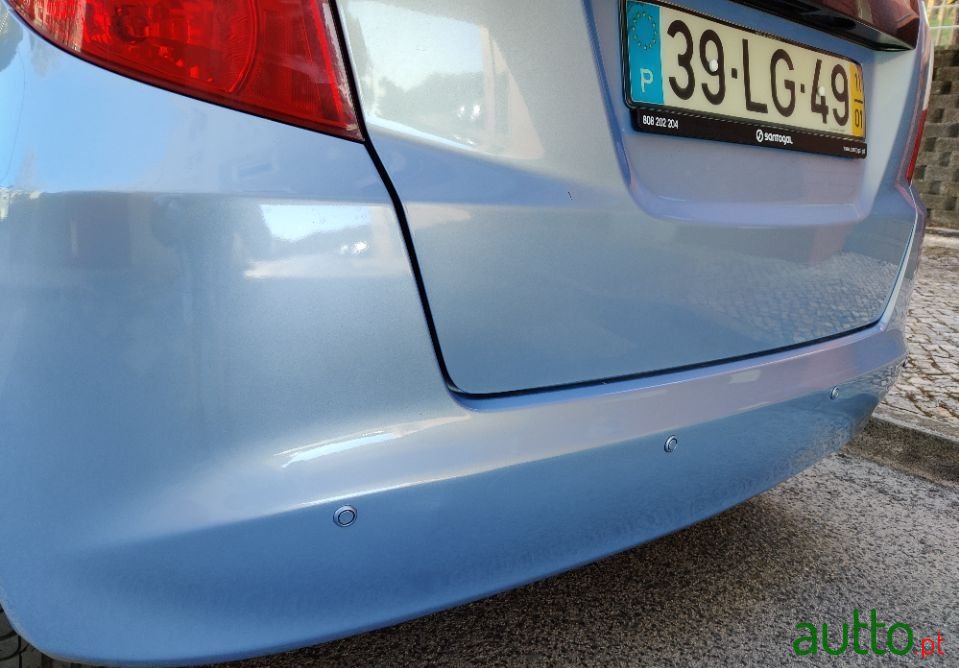 2011' Honda Jazz photo #1