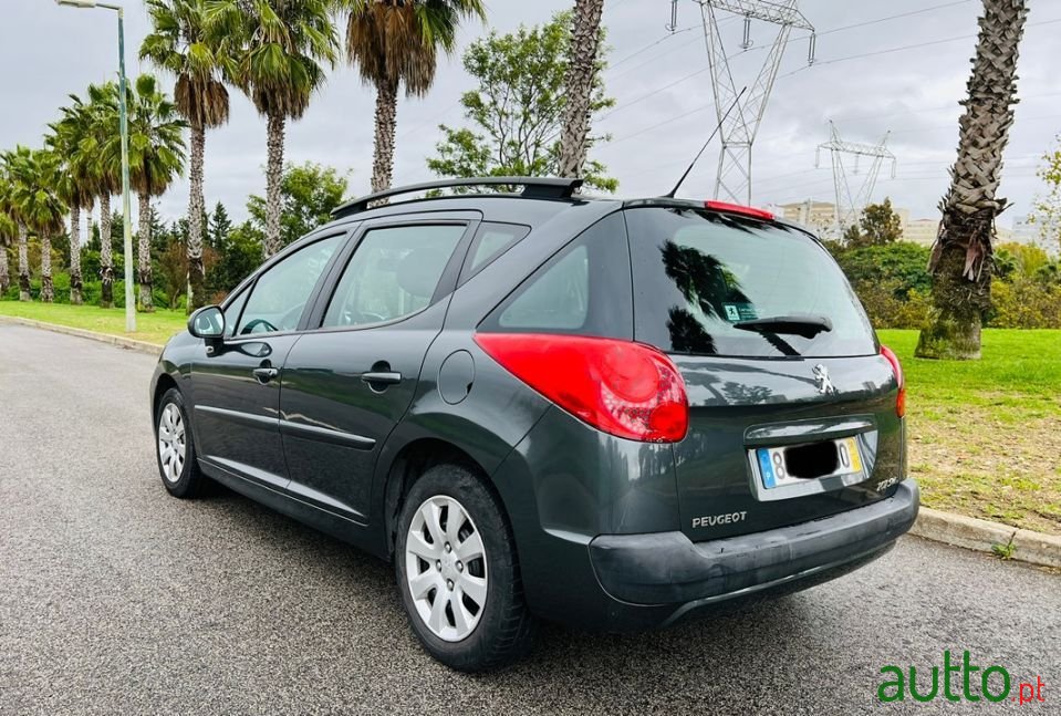 2008' Peugeot 207 Sw photo #5