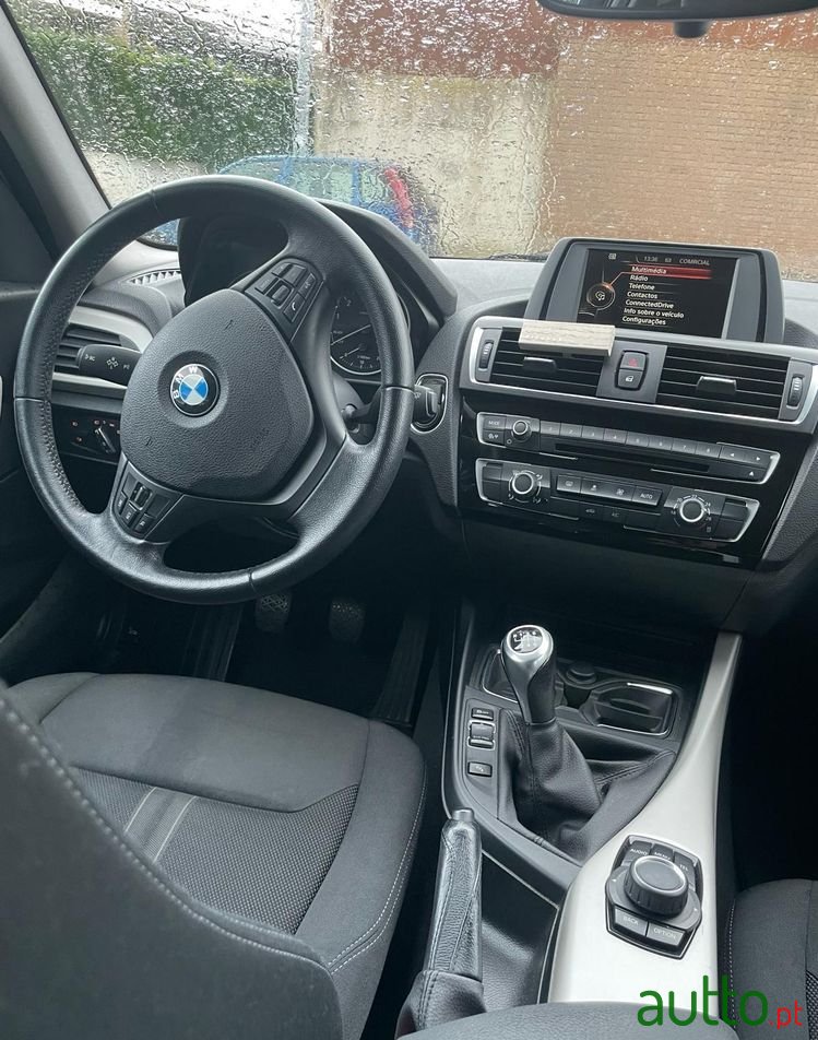 2015' BMW 116 I Advantage photo #6