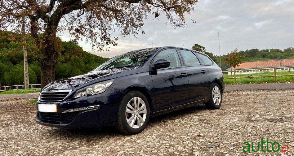 2015' Peugeot 308 Sw photo #5