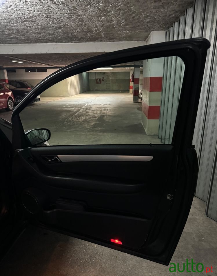 2005' Mercedes-Benz A 150 photo #5