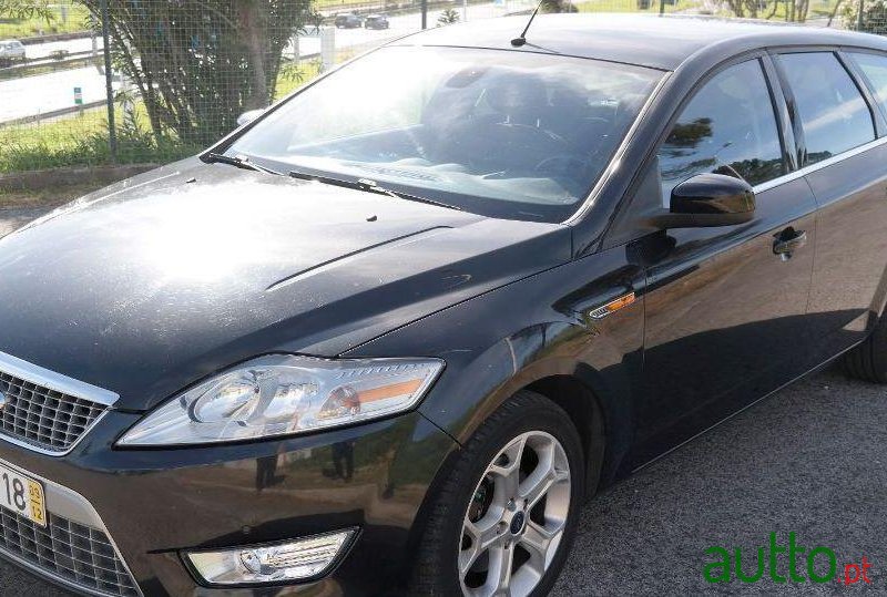 2009' Ford Mondeo Sw photo #2