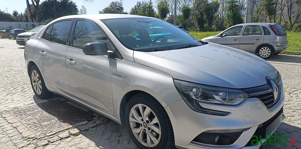 2019' Renault Megane 1.5 Blue Dci Limited photo #1