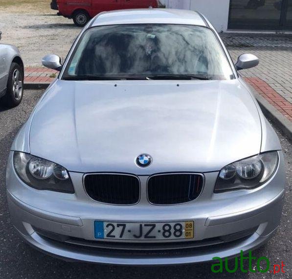 2008' BMW 118 photo #2