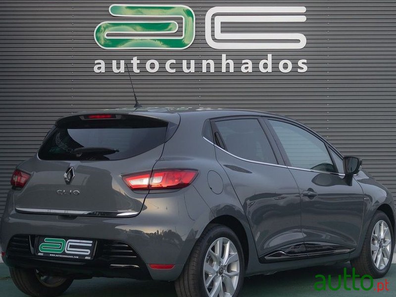 2019' Renault Clio 0.9 Tce Limited photo #6