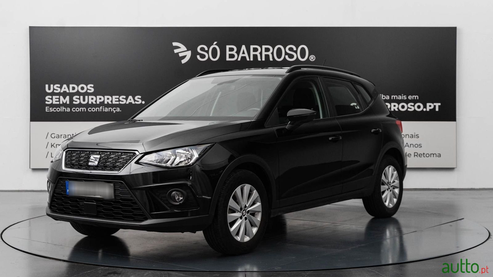 2020' SEAT Arona photo #2