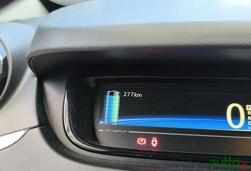 2017' Renault Zoe (C/ Bateria) Bose 40 photo #3