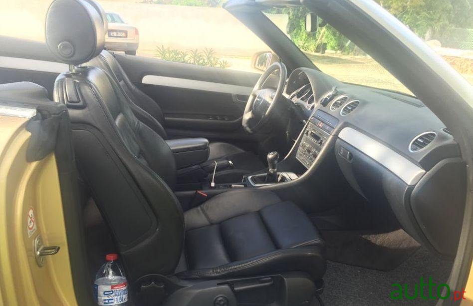 2004' Audi A4 Cabrio photo #1