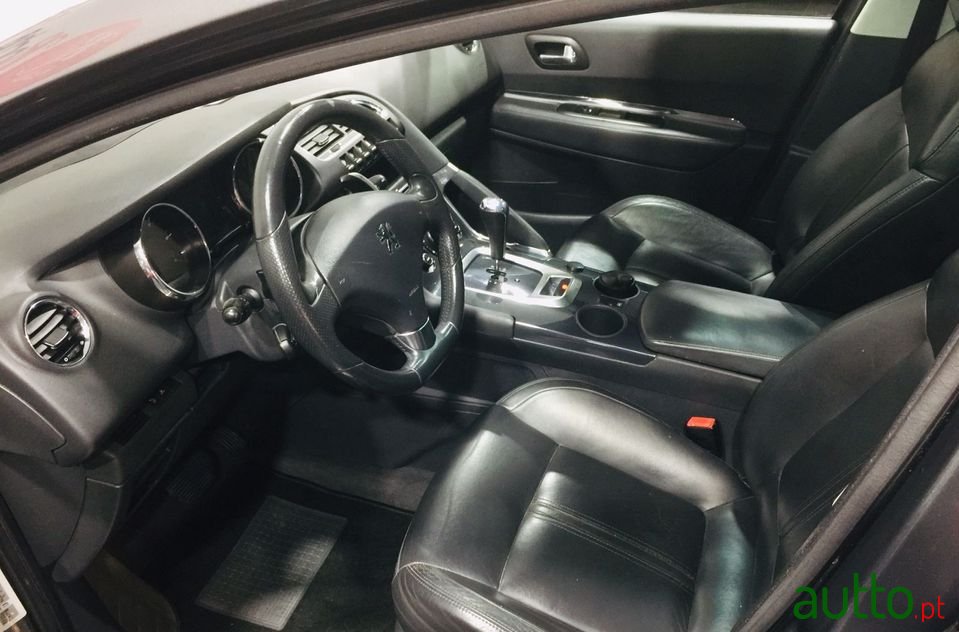 2009' Peugeot 3008 photo #5