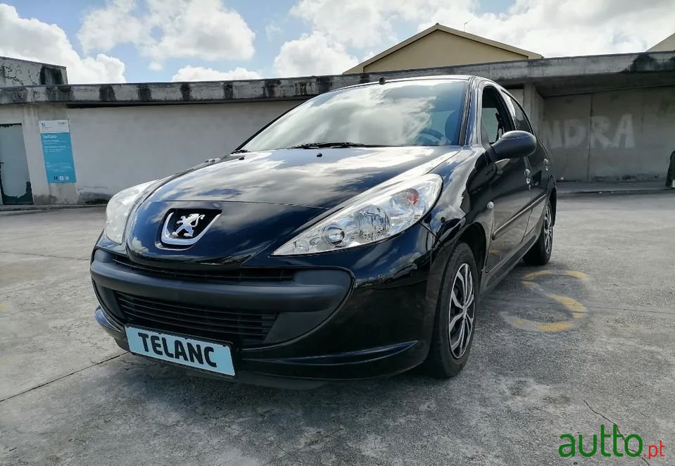 2010' Peugeot 206 photo #1