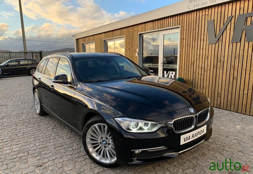 2015' BMW 318 photo #3