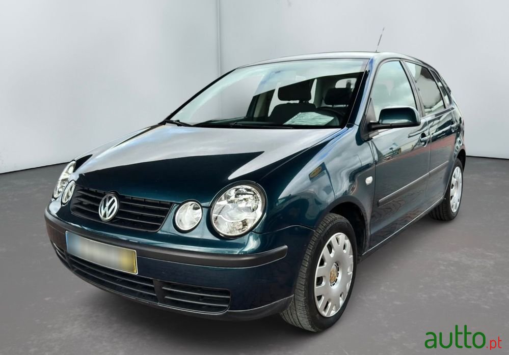 2004' Volkswagen Polo photo #1