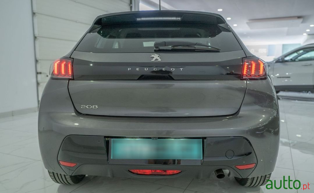 2022' Peugeot 208 photo #6