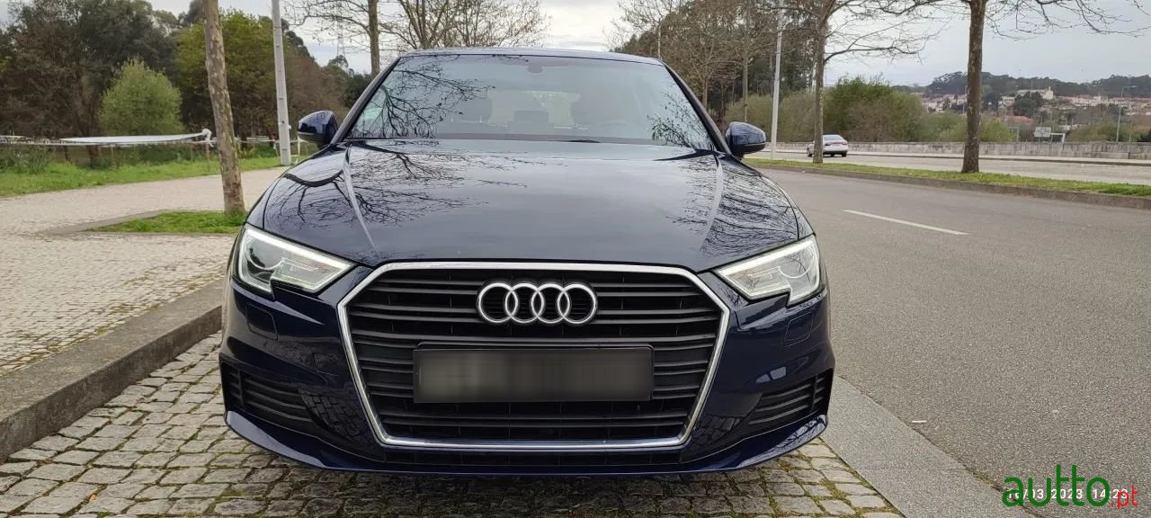 2017' Audi A3 Sportback photo #1