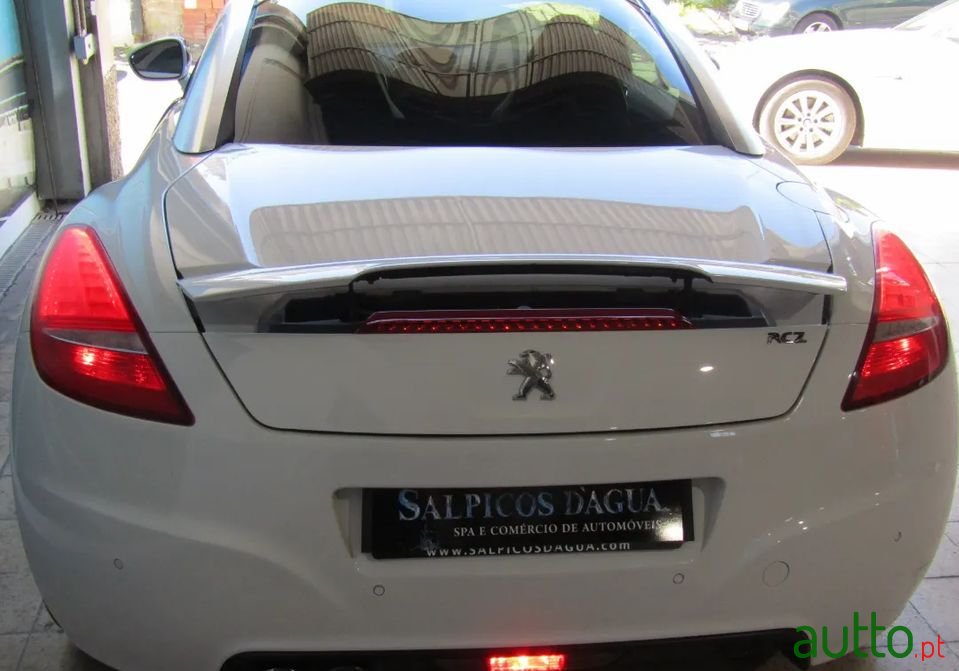 2011' Peugeot RCZ photo #4