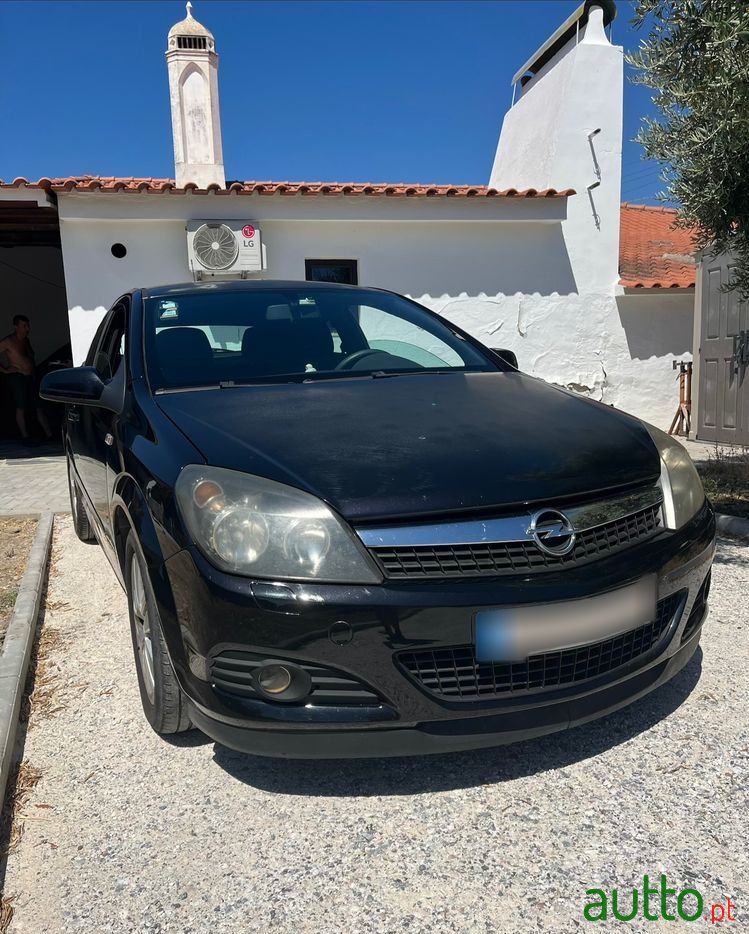 2007' Opel Astra Gtc 1.7 Cdti photo #3