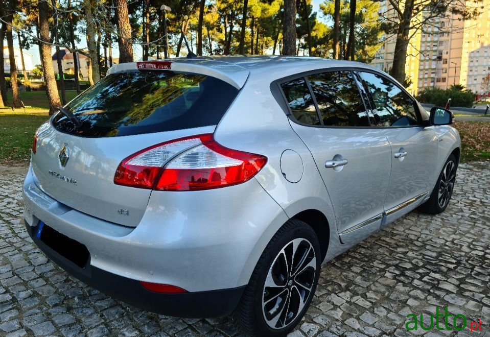 2015' Renault Megane photo #5