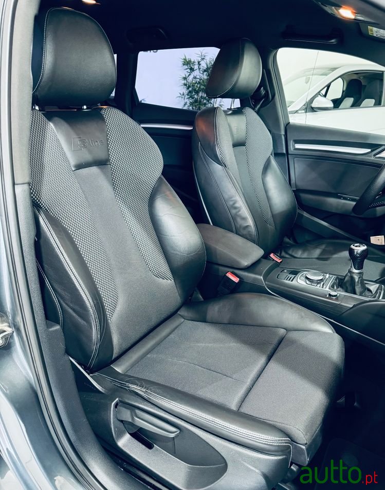 2014' Audi A3 Sportback photo #5