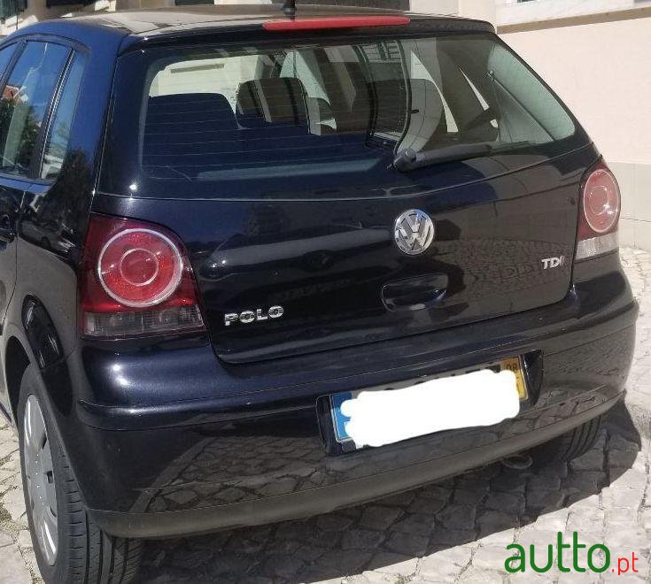2008' Volkswagen Polo photo #4
