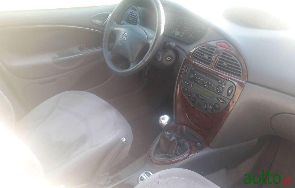 2001' Citroen C5 photo #2