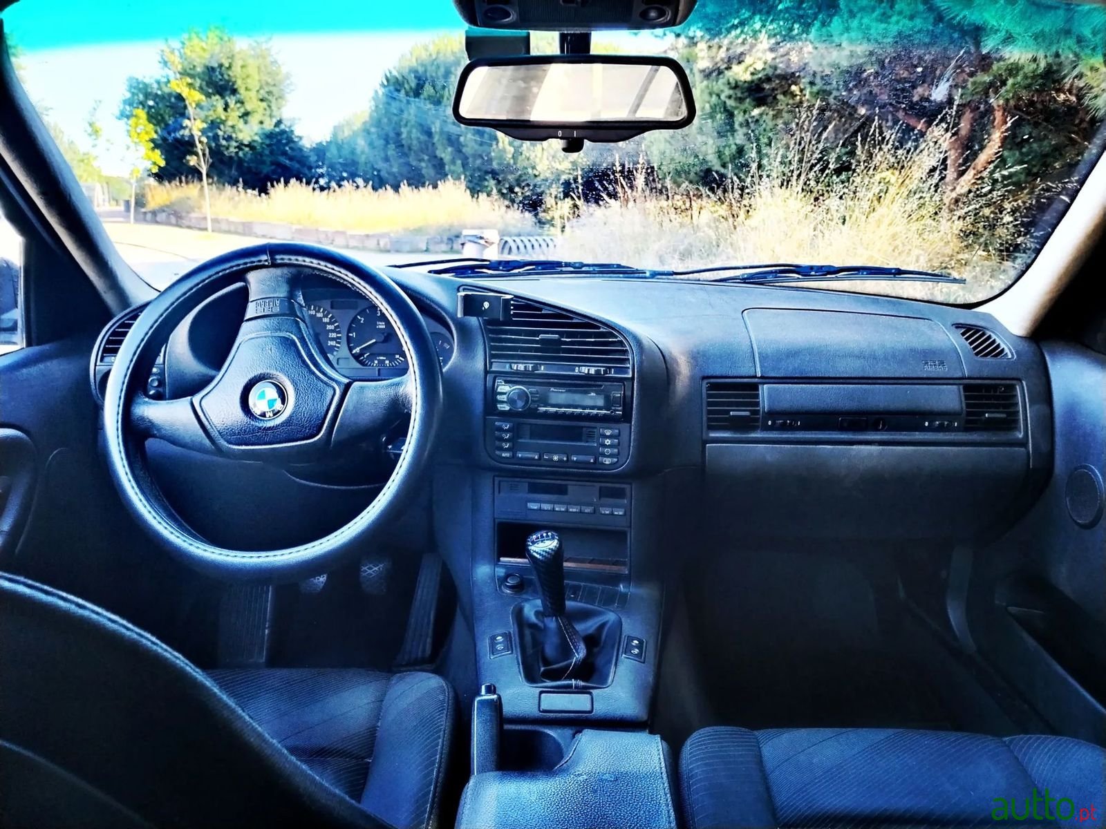 1996' BMW 318 photo #3