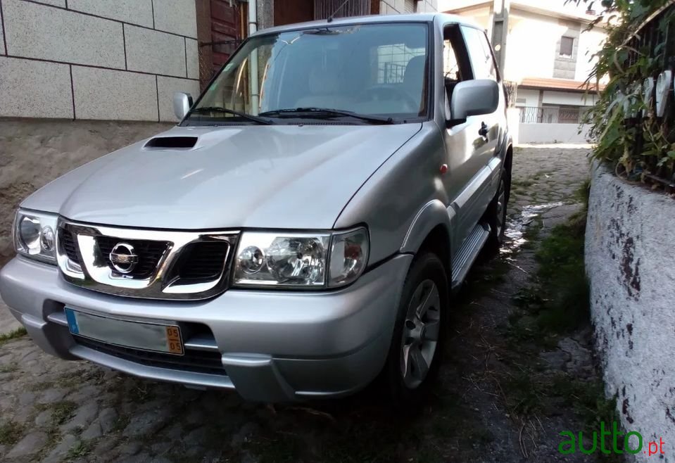 2005' Nissan Terrano photo #1