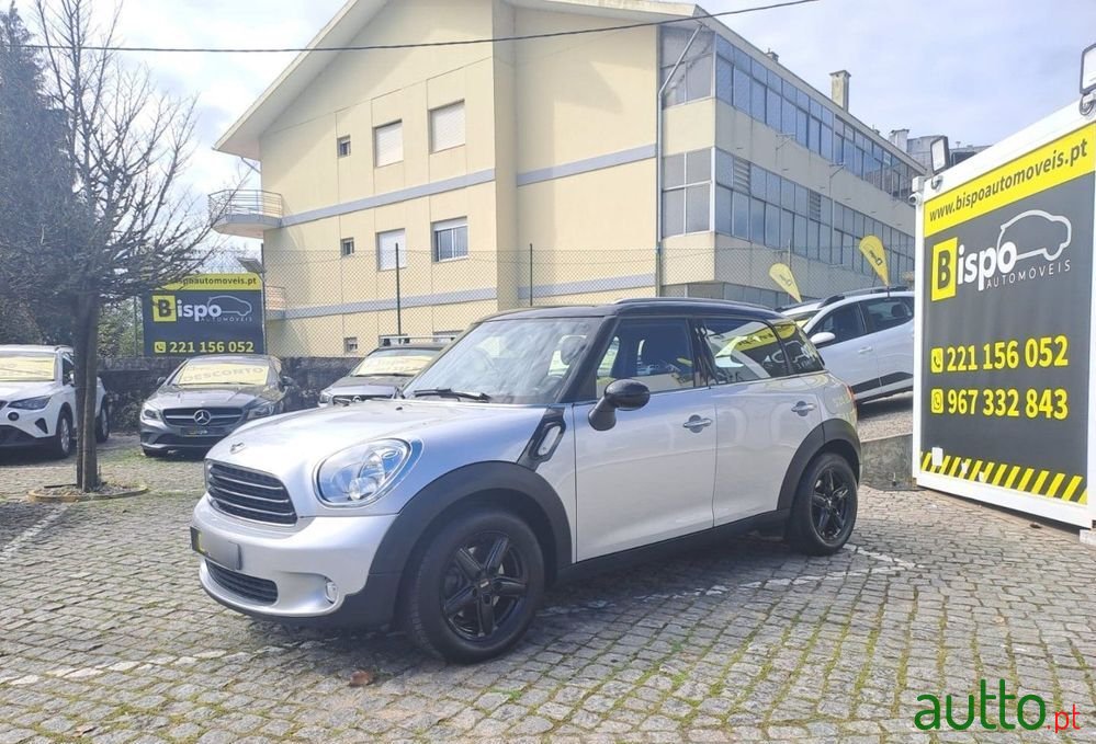 2014' MINI Countryman One D photo #5