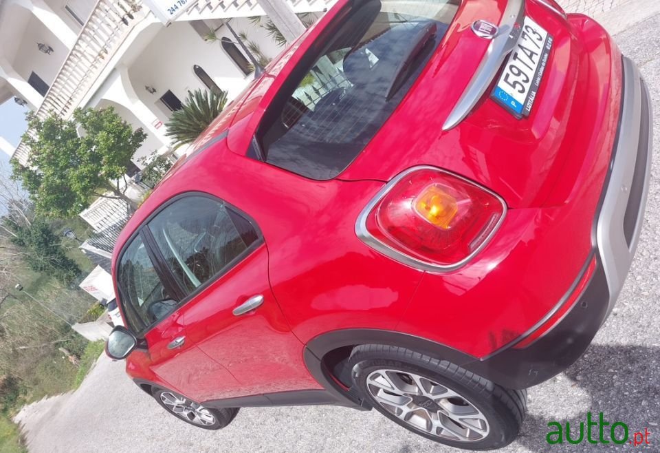 2017' Fiat 500X photo #3