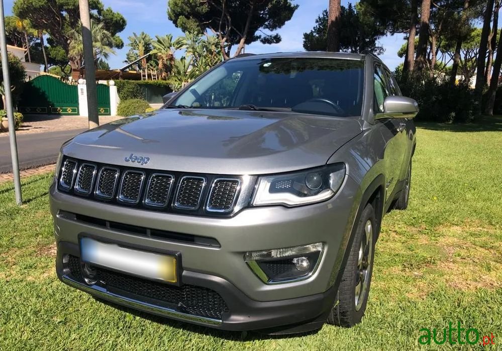 2019' Jeep Compass 1.6 M-Jet Limited photo #2