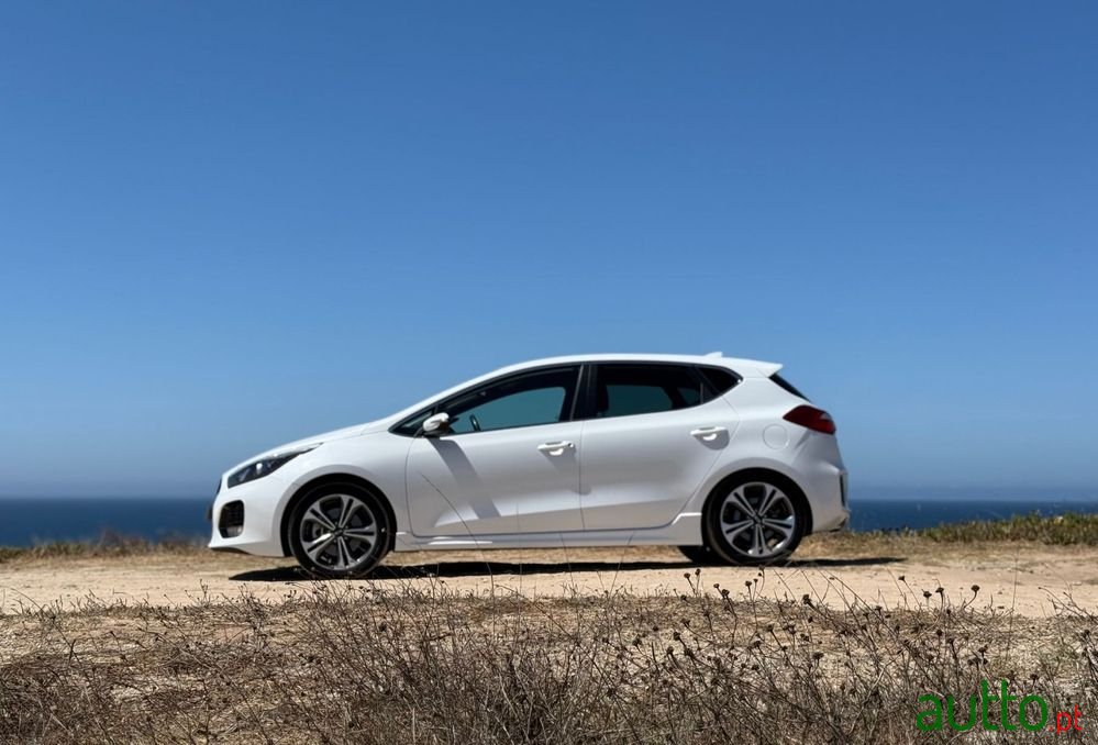 2017' Kia Ceed 1.0 T-Gdi Gt Line photo #3