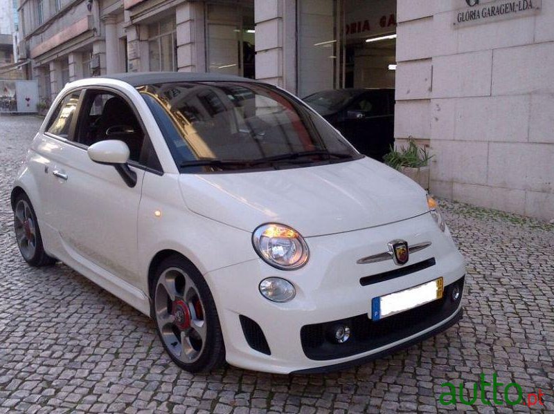 2012' Fiat 500C photo #2