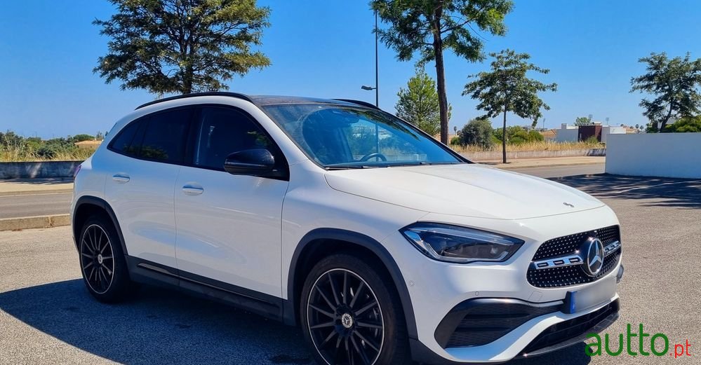 2020' Mercedes-Benz GLA 200 photo #4