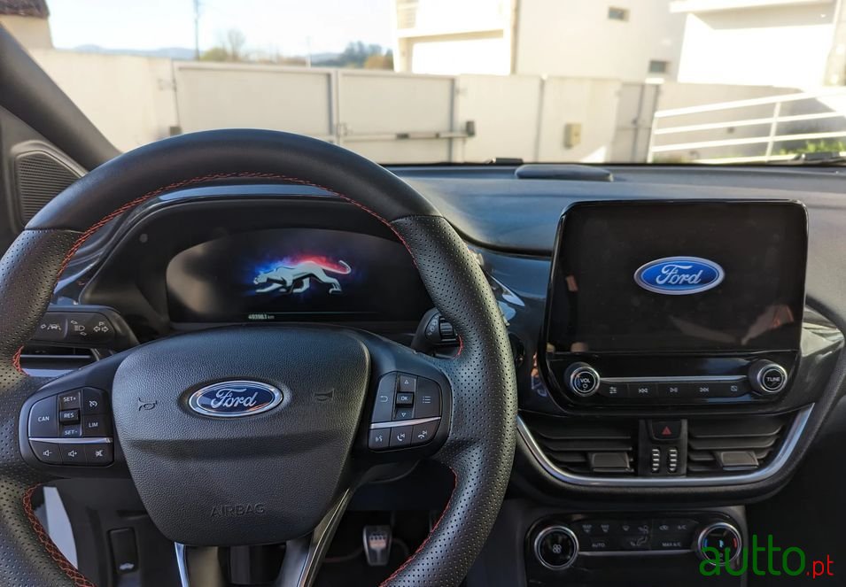 2021' Ford Puma photo #6