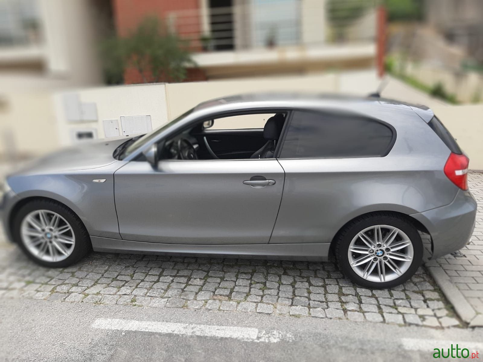 2010' BMW 118 photo #3