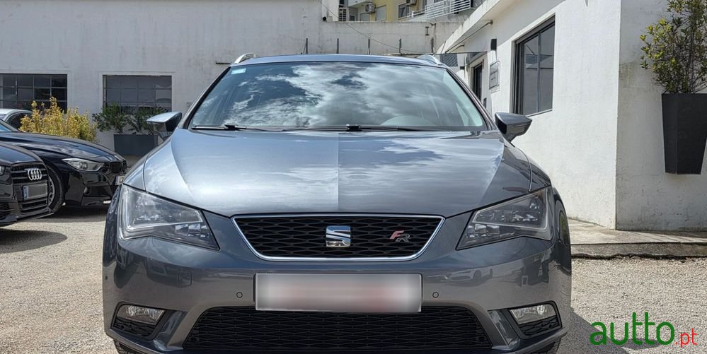 2014' SEAT Leon St 1.6 Tdi Style S/S photo #2