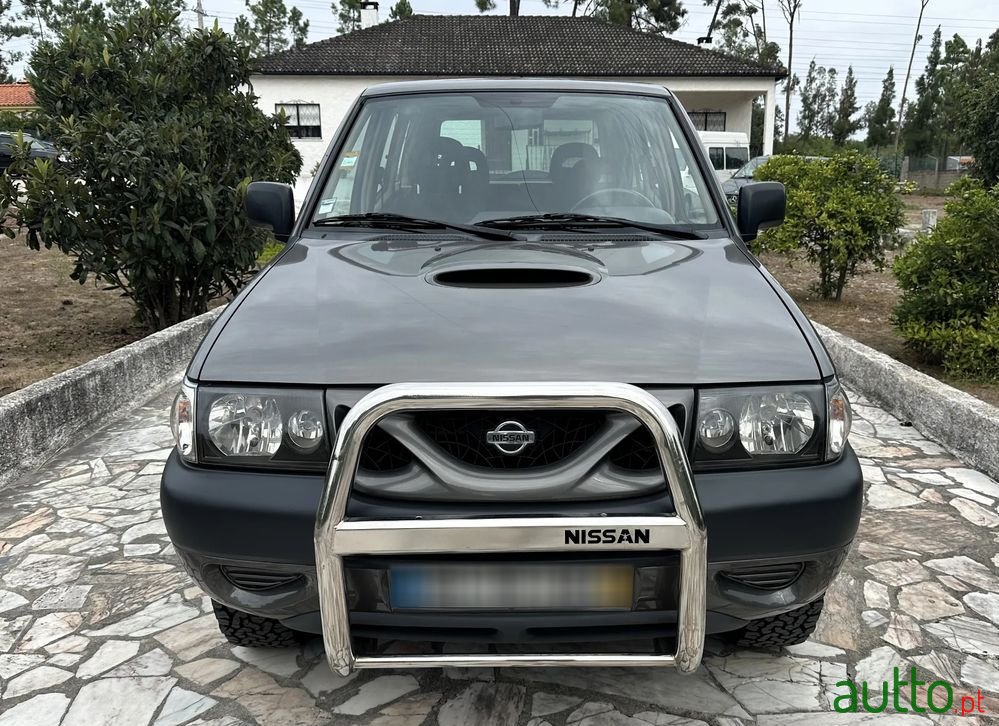 2000' Nissan Terrano Ii 2.7 Tdi Elegance photo #3