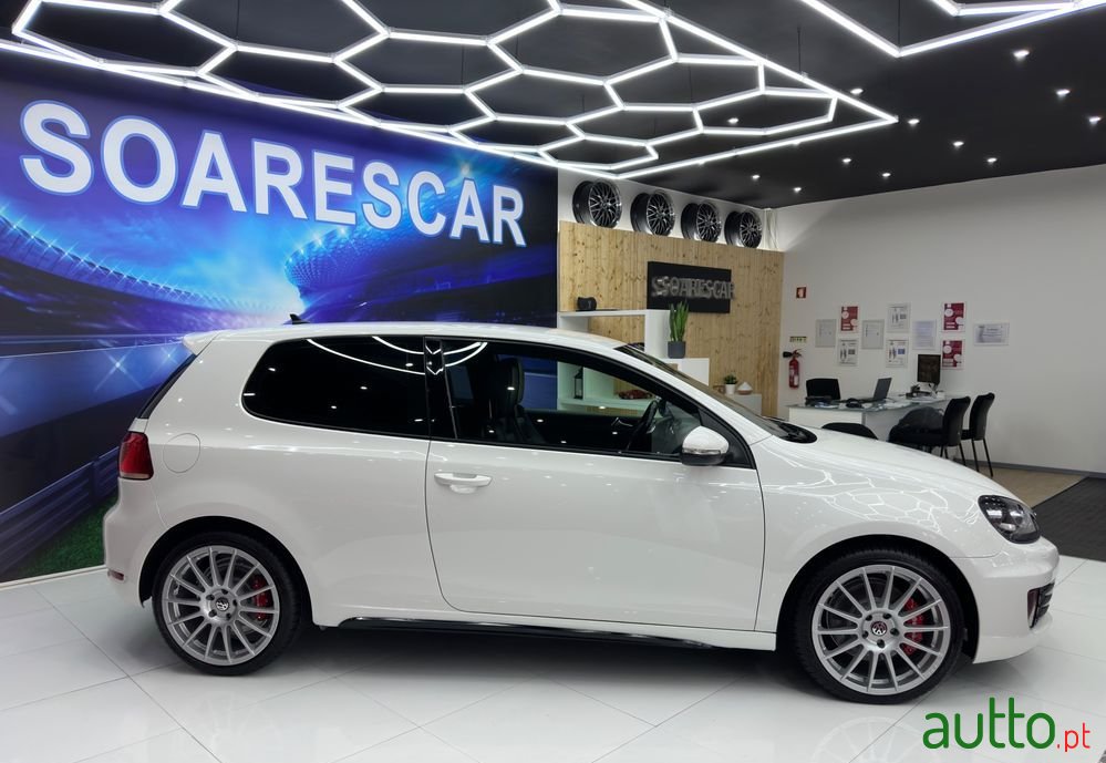 2012' Volkswagen Golf 2.0 Tdi Gtd photo #6