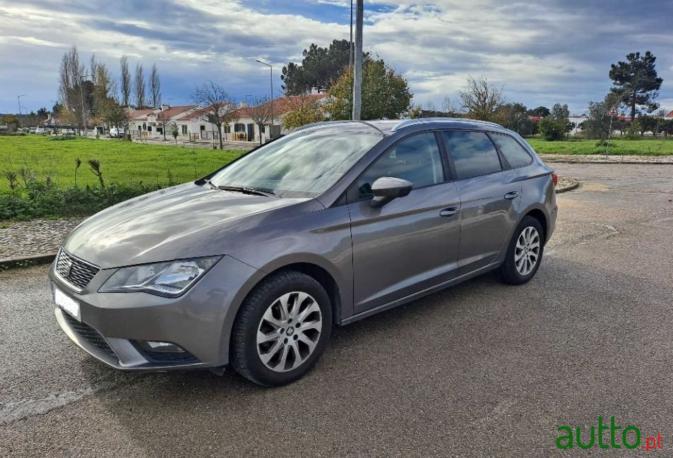 2014' SEAT Leon St photo #1