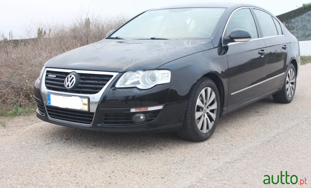 2009' Volkswagen Passat photo #1